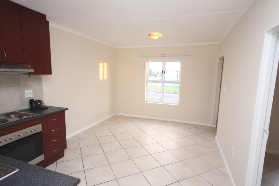 2 Bedroom Property for Sale in Buhrein Western Cape